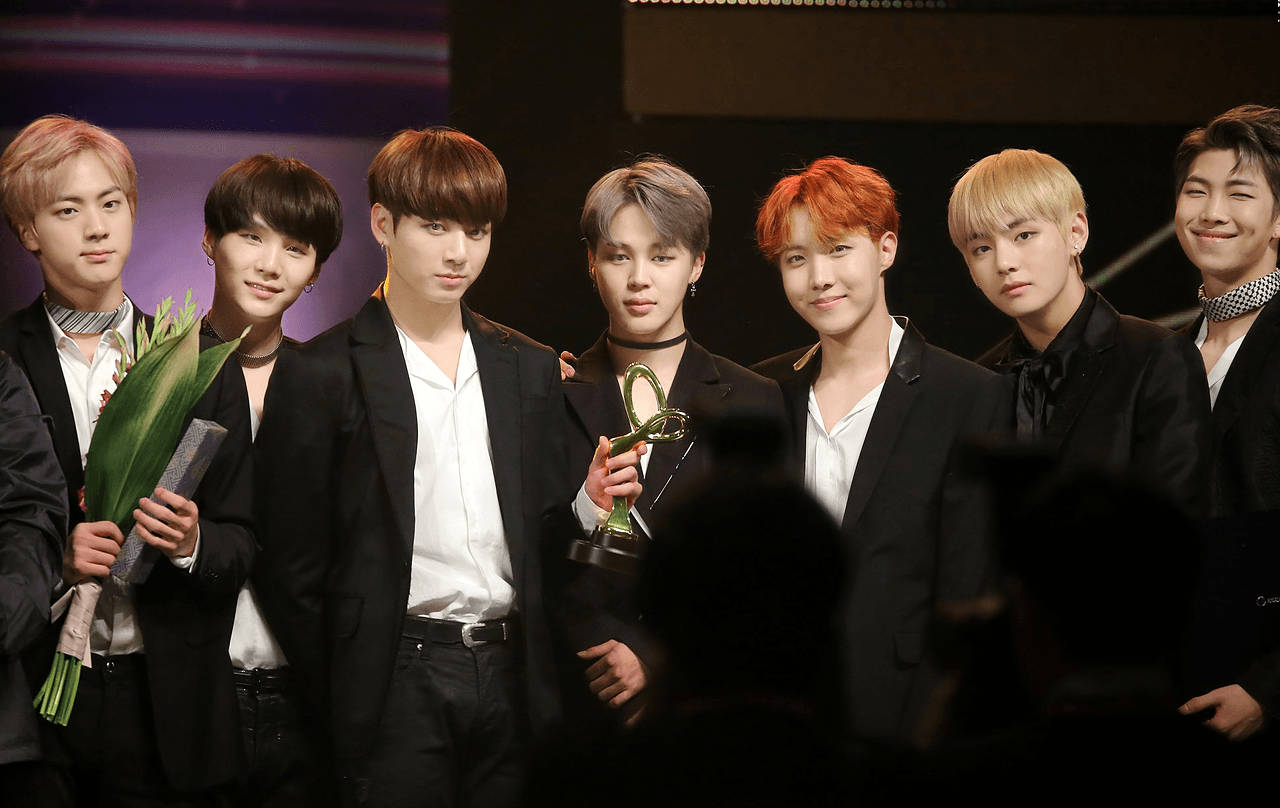 جائزة BTS 2020 خلفية