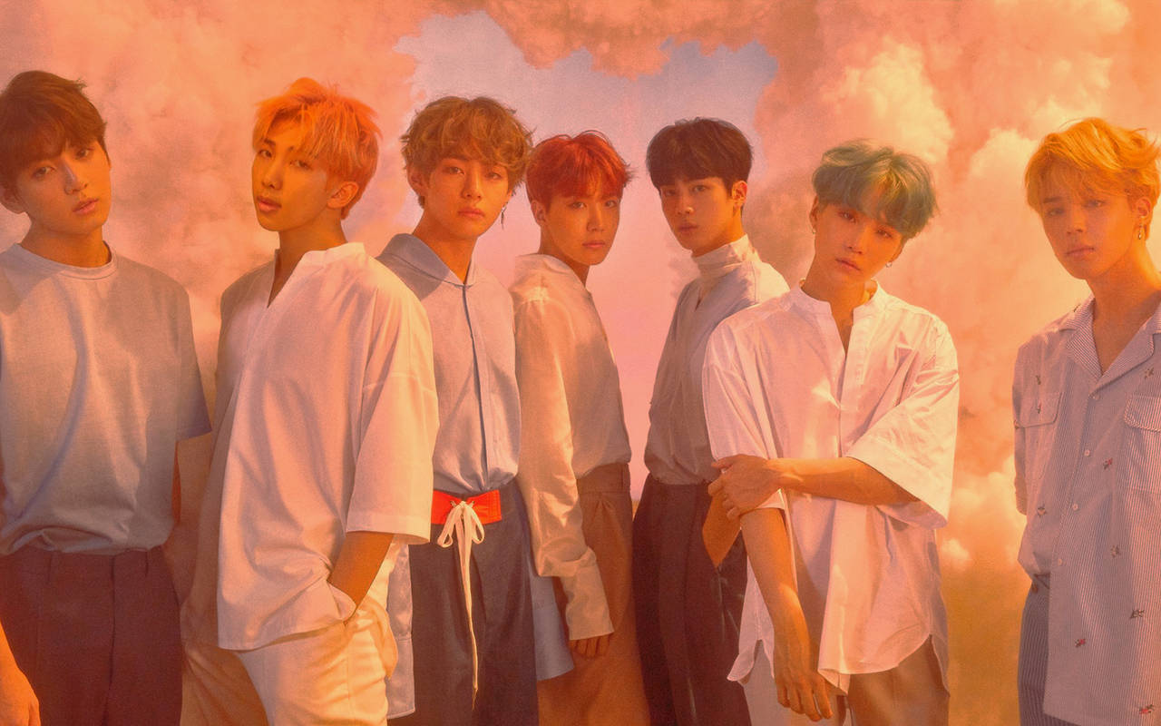 فلتر جمالي لفرقة BTS 2020 خلفية