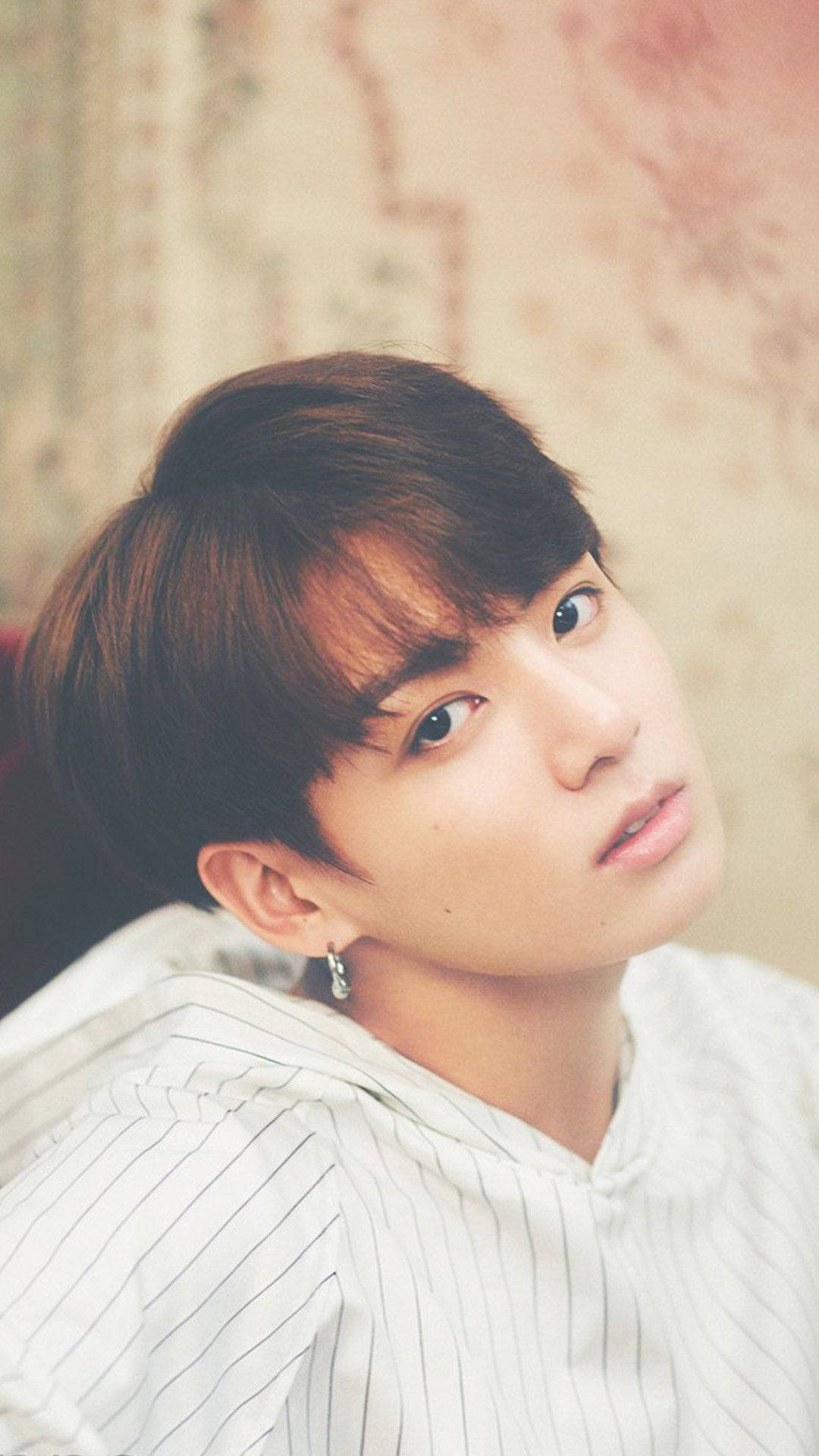 صورة جذابة لـ BTS JK خلفية