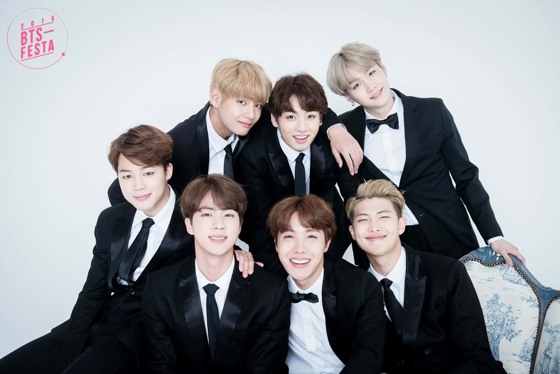 صور جمالية لفرقة BTS خلفية
