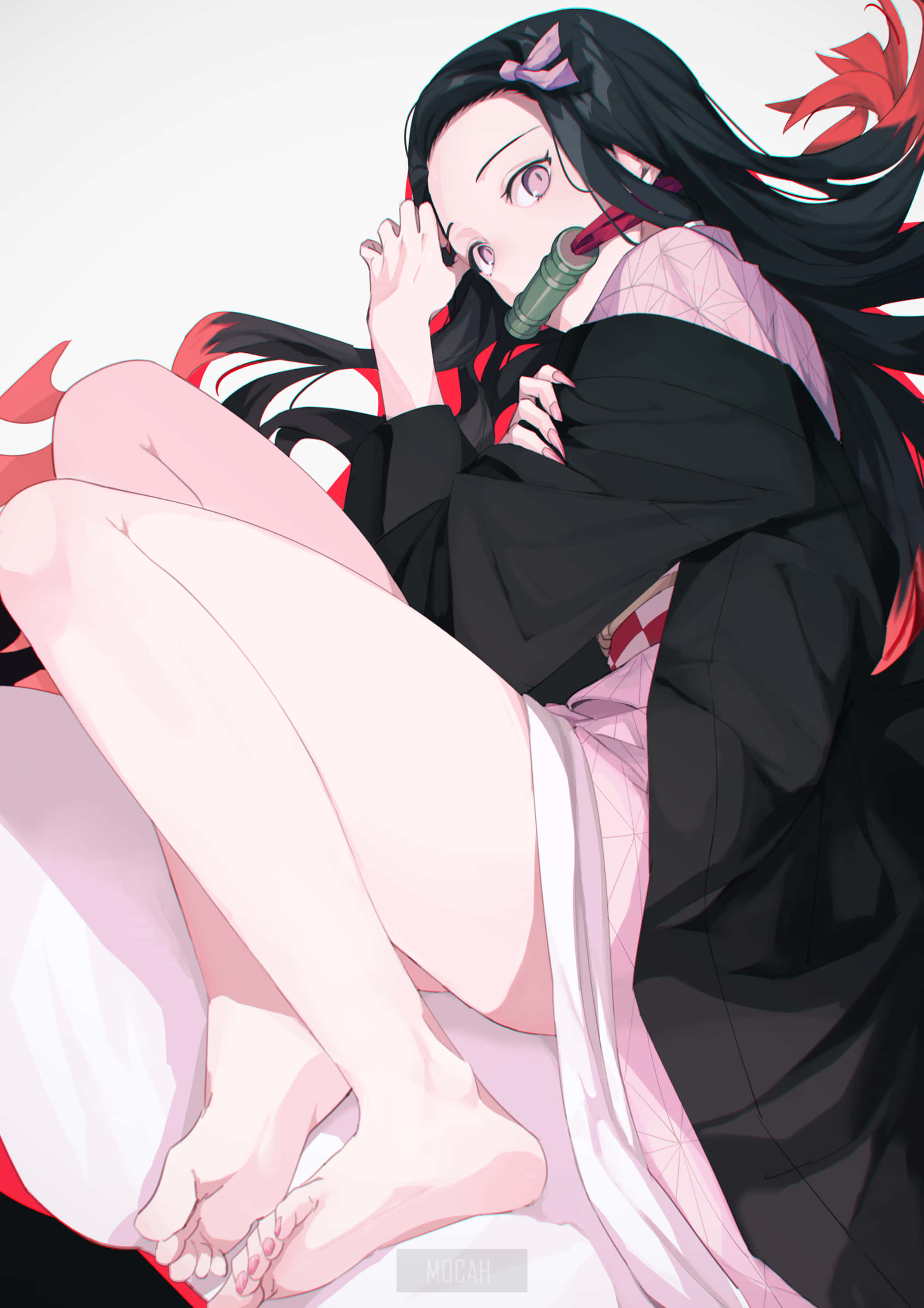 نيزوكو كامادو من أنمي Demon Slayer Kimetsu no Yaiba فتاة أنمي قدميها خلفية