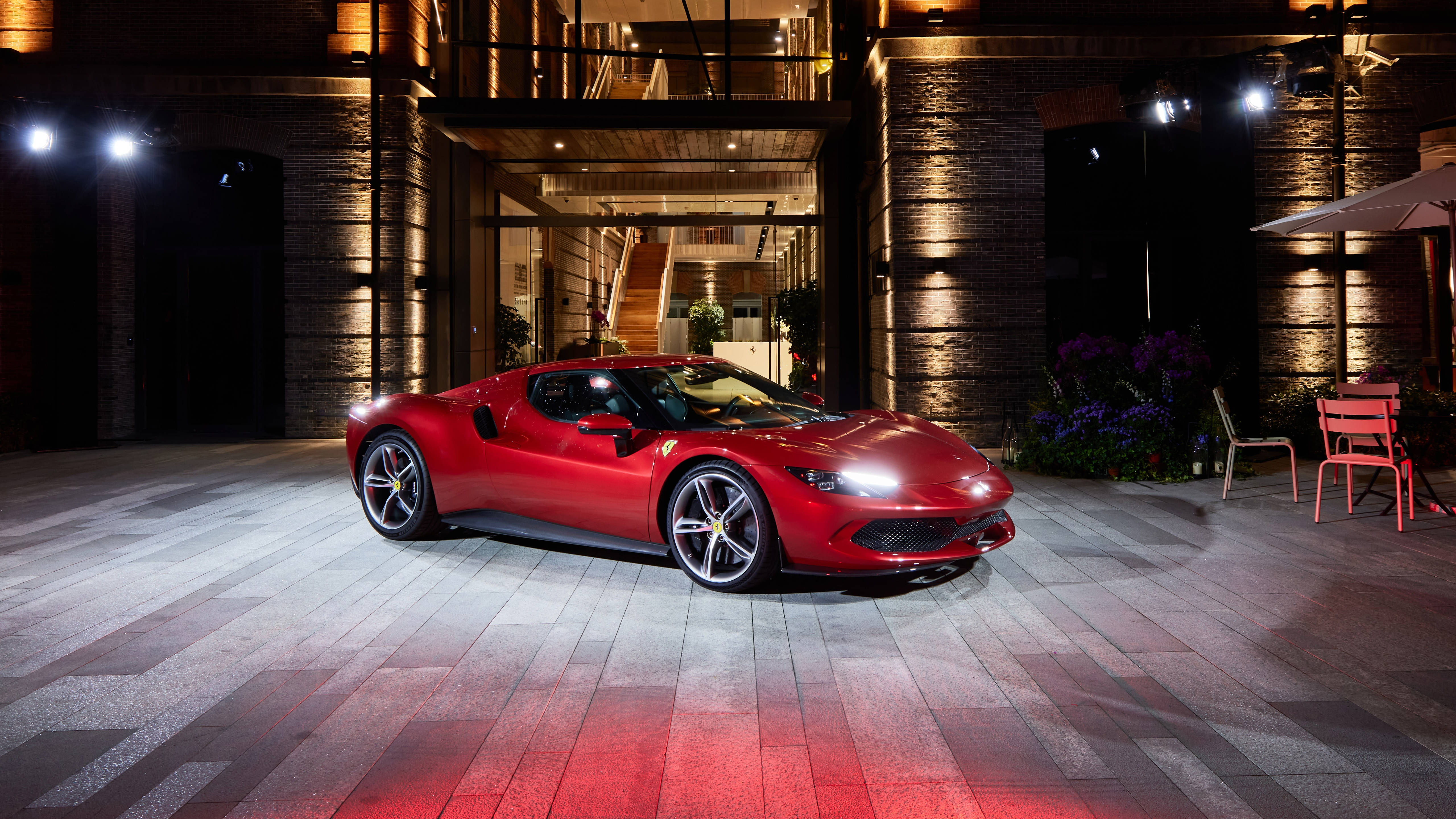 سيارة فيراري GTB للابتوب بدقة 4K خلفية