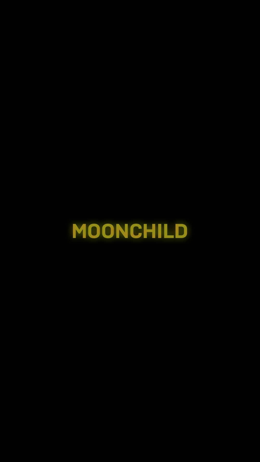 Moonchild BTS جمالية سوداء خلفية