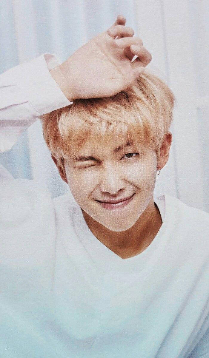 جلسة تصوير عيد ميلاد RM من BTS خلفية