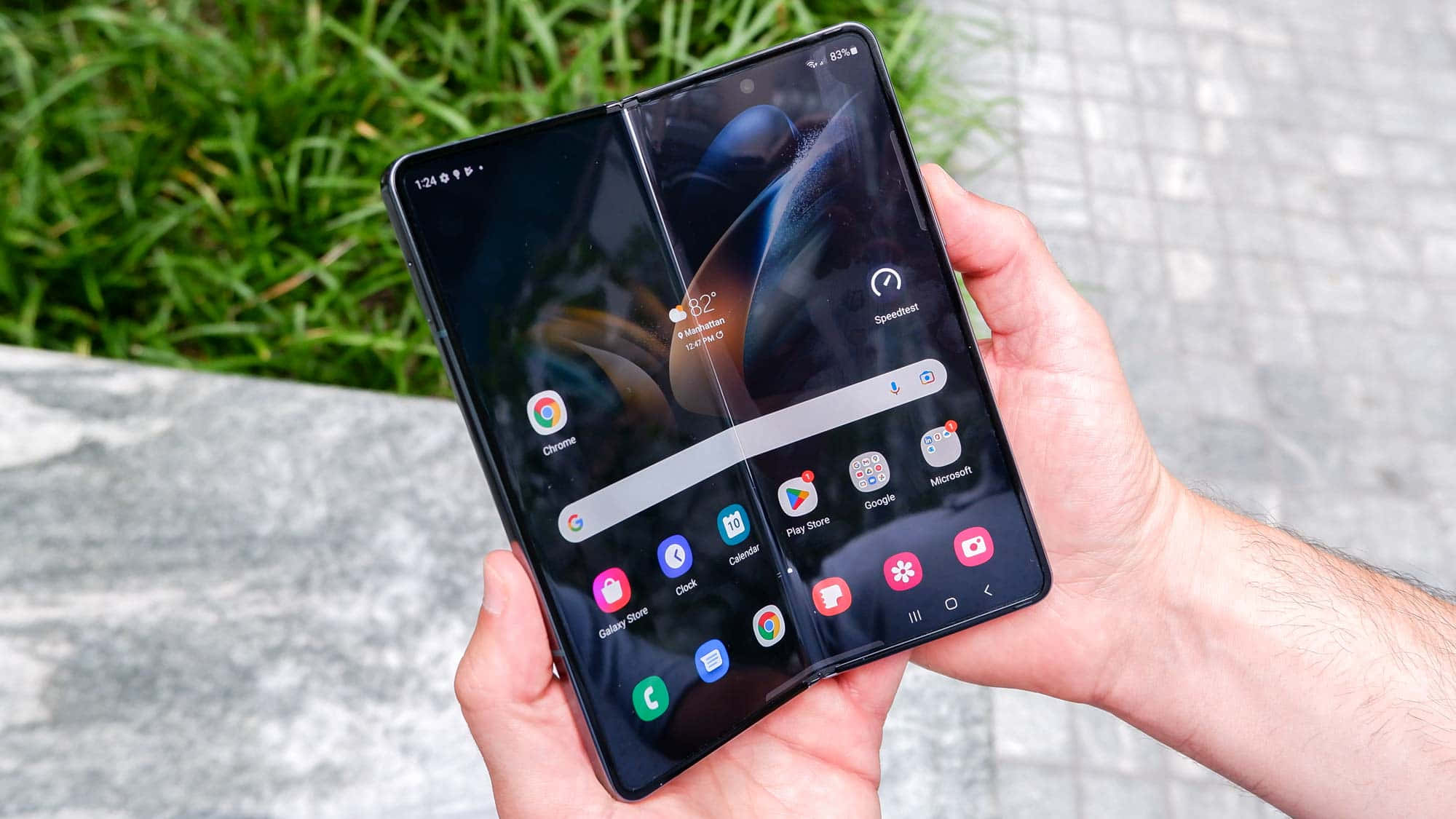 صورة Samsung Galaxy Z Fold 4 خلفية