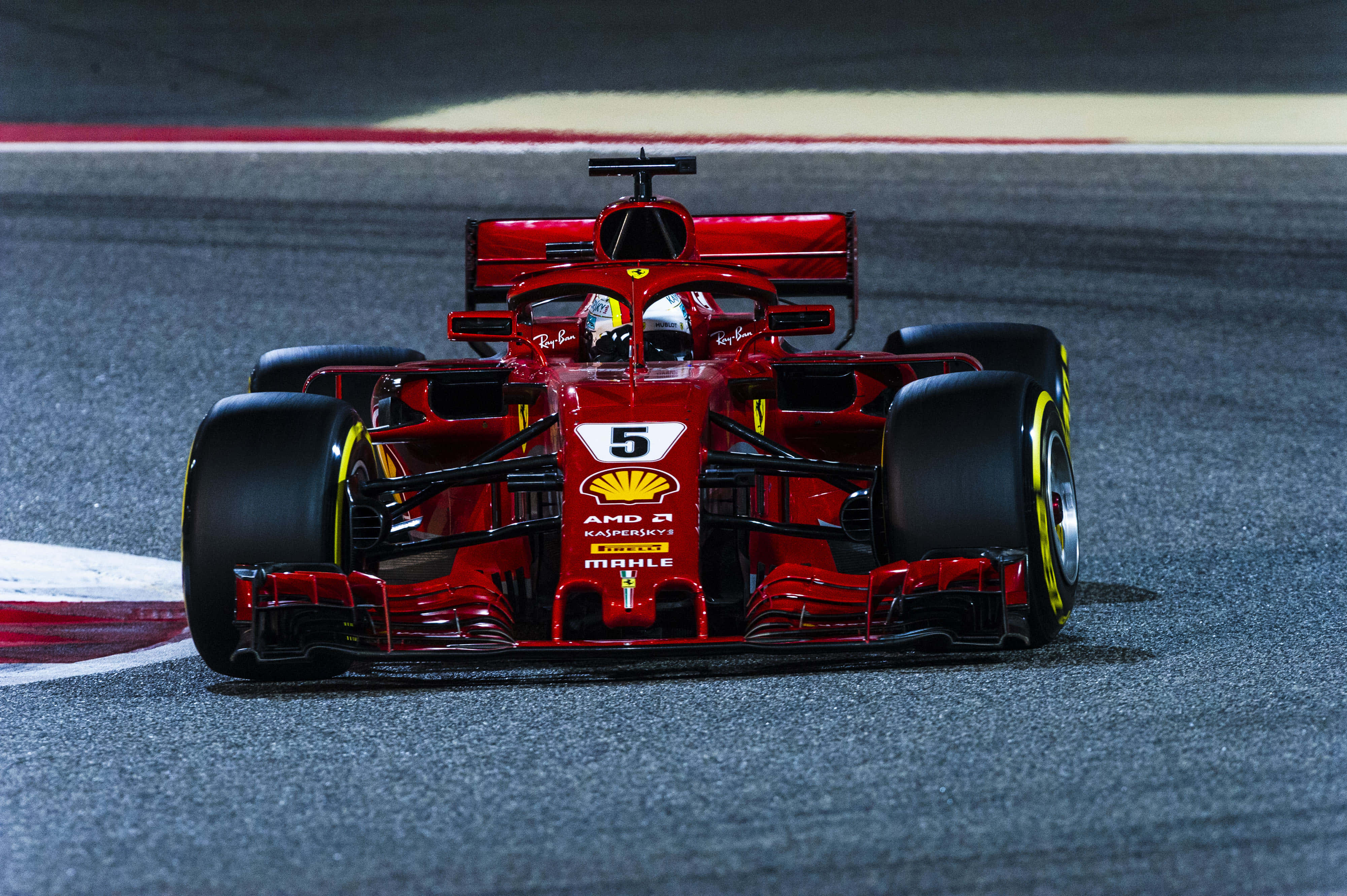 خلفية فيتل فيراري SF71H فورمولا 1 2018 خلفية