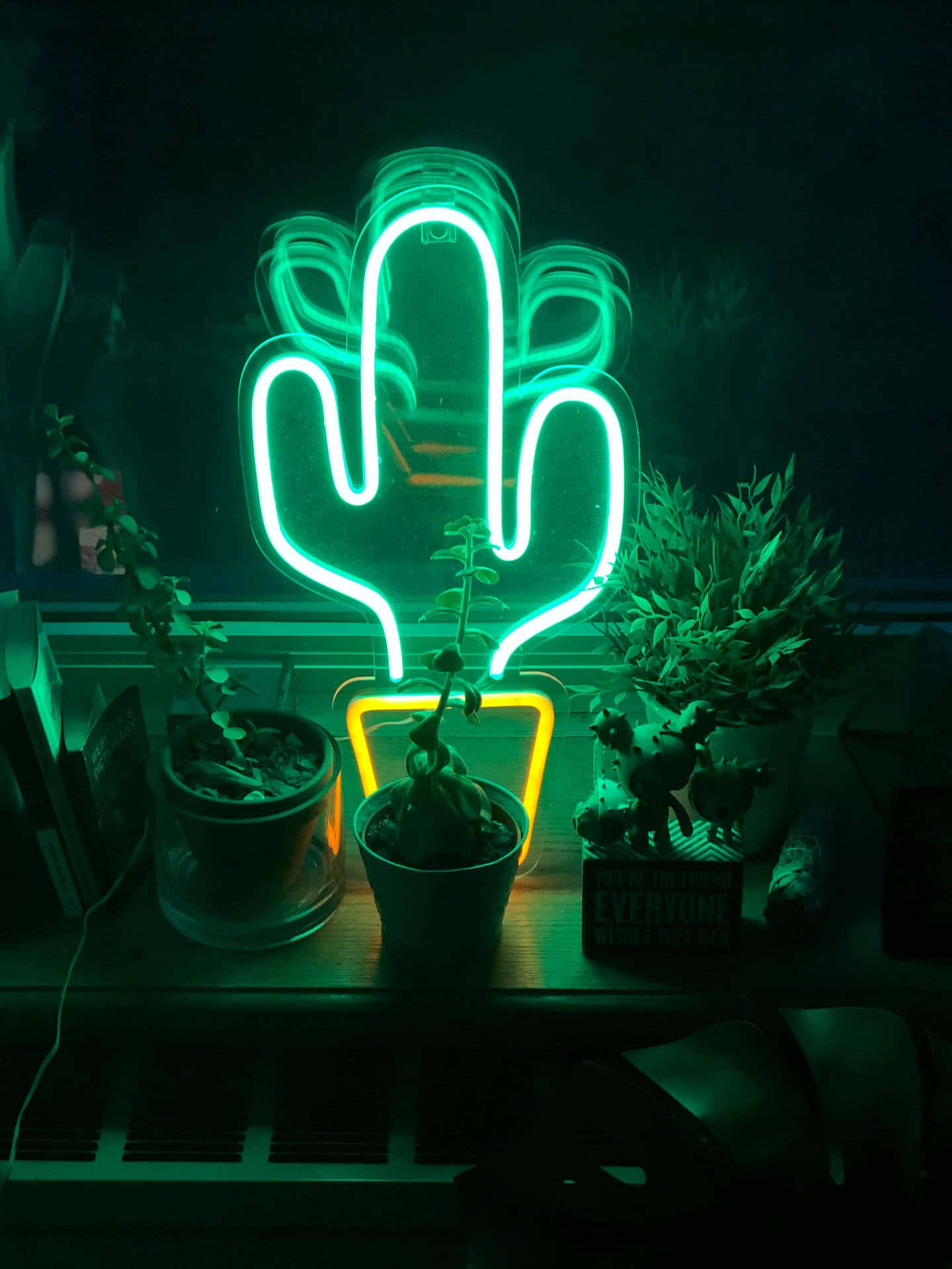 أضواء LED خضراء على شكل صبار خلفية