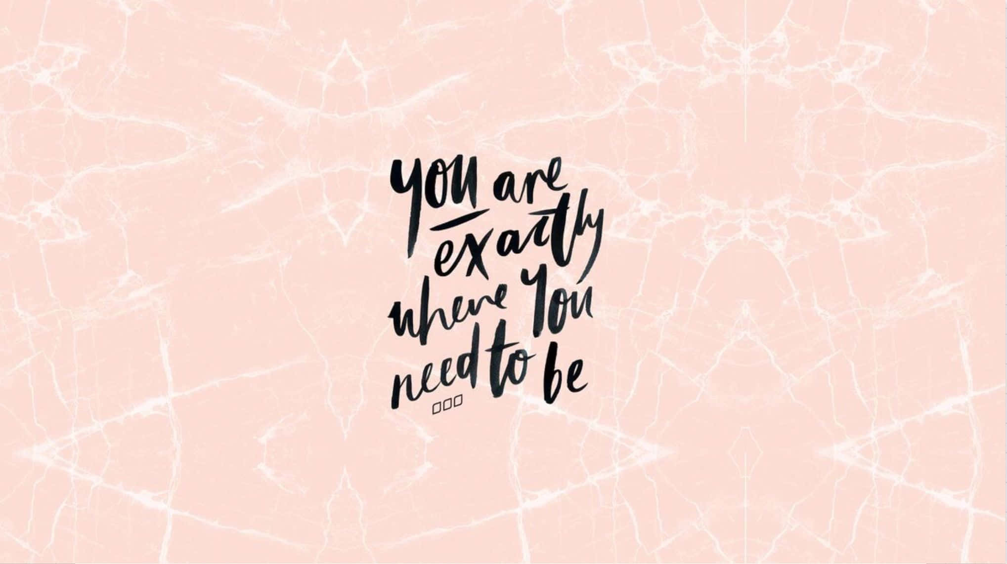 "الحياة ليست سباقًا، بل رحلة يجب الاستمتاع بكل خطوة فيها" خلفية