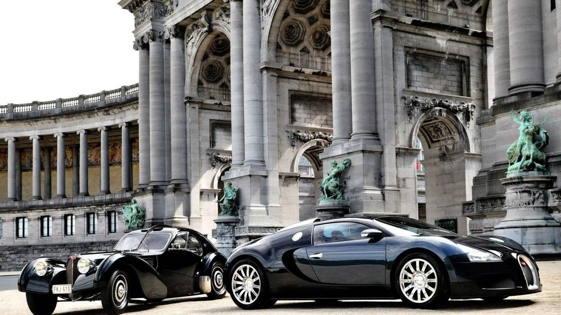 خلفية بوجاتي فيرون متوقفة في ممر مقوس