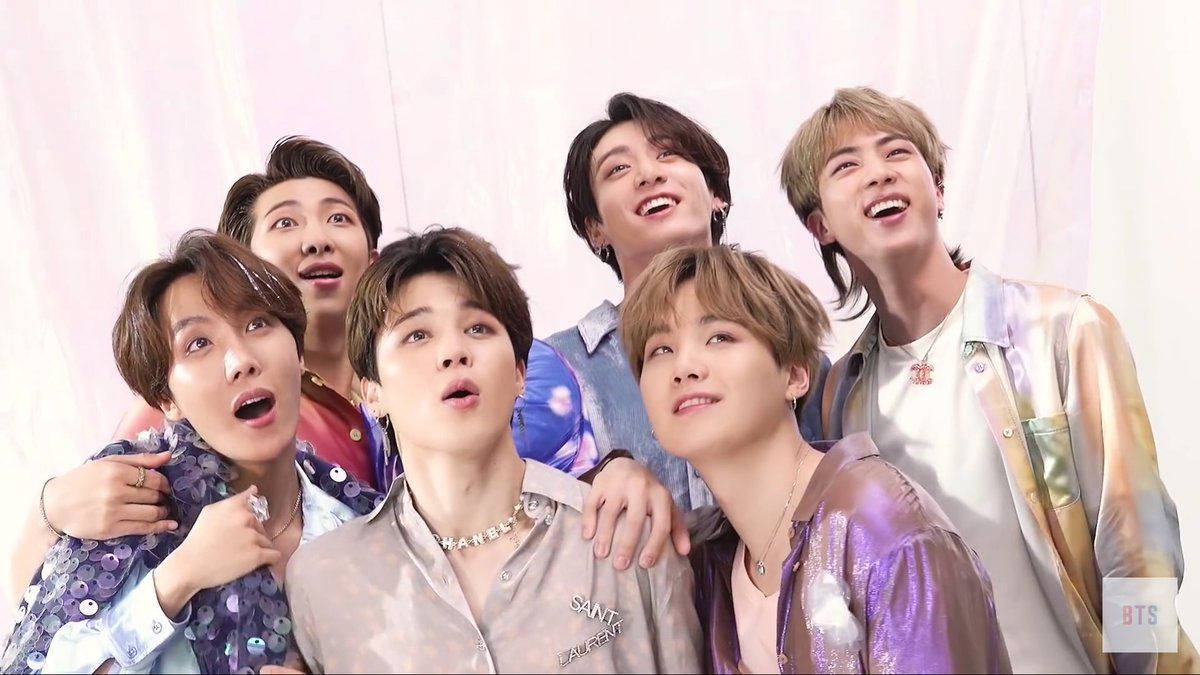 تعبيرات BTS 2020 خلفية