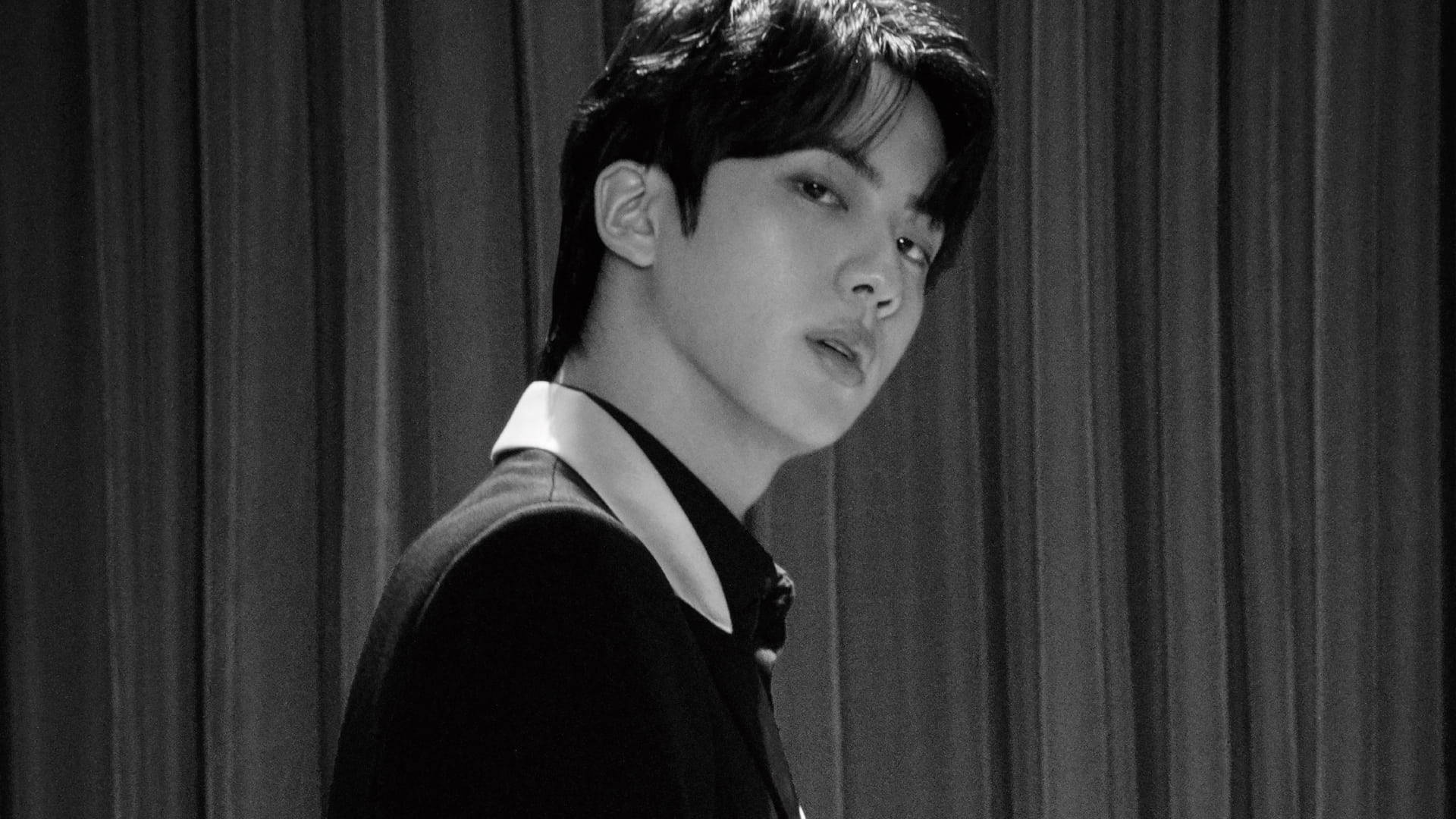 جين BTS جمالية سوداء خلفية