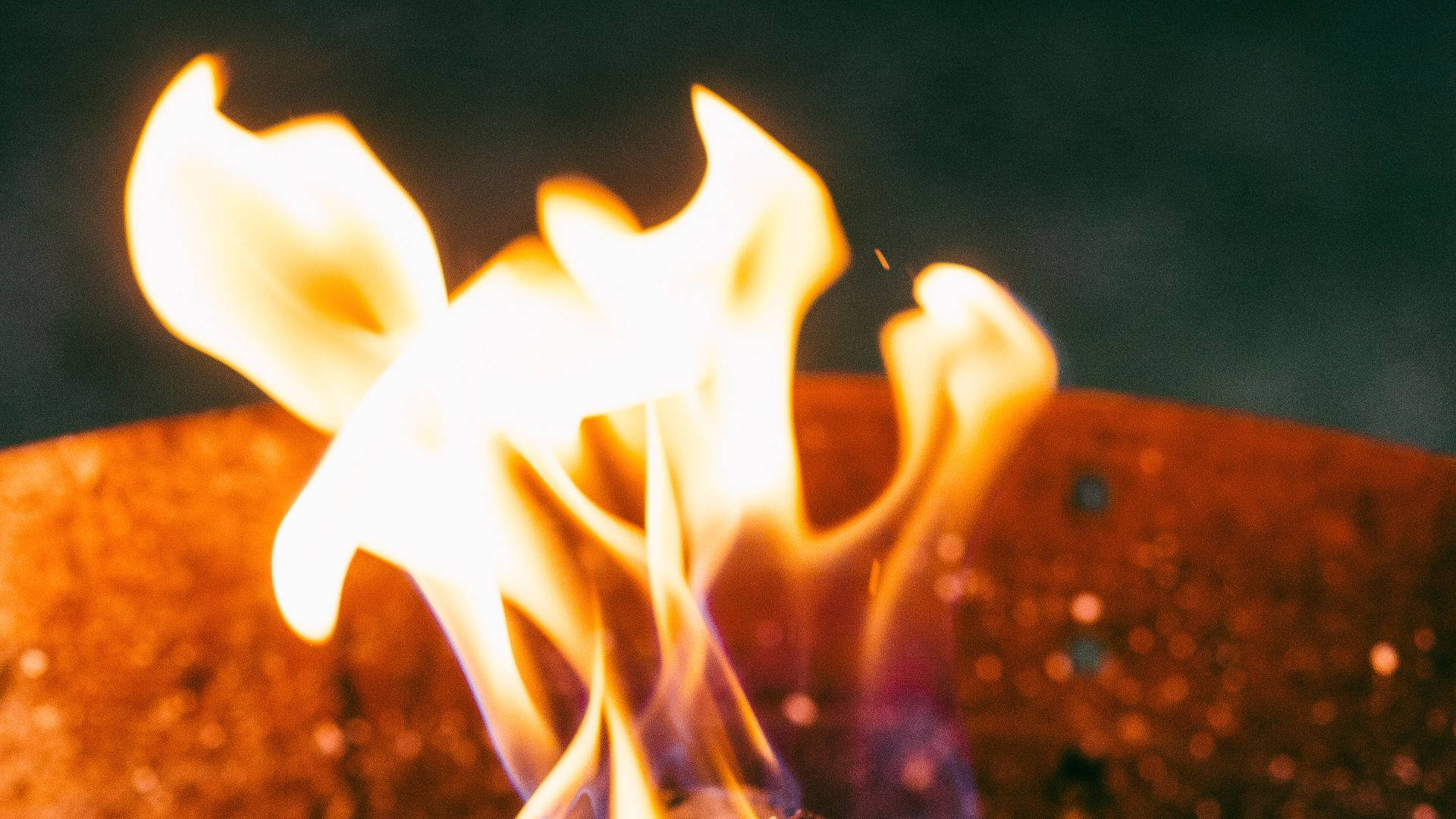 حرارة النار في الهواء الطلق خلفية
