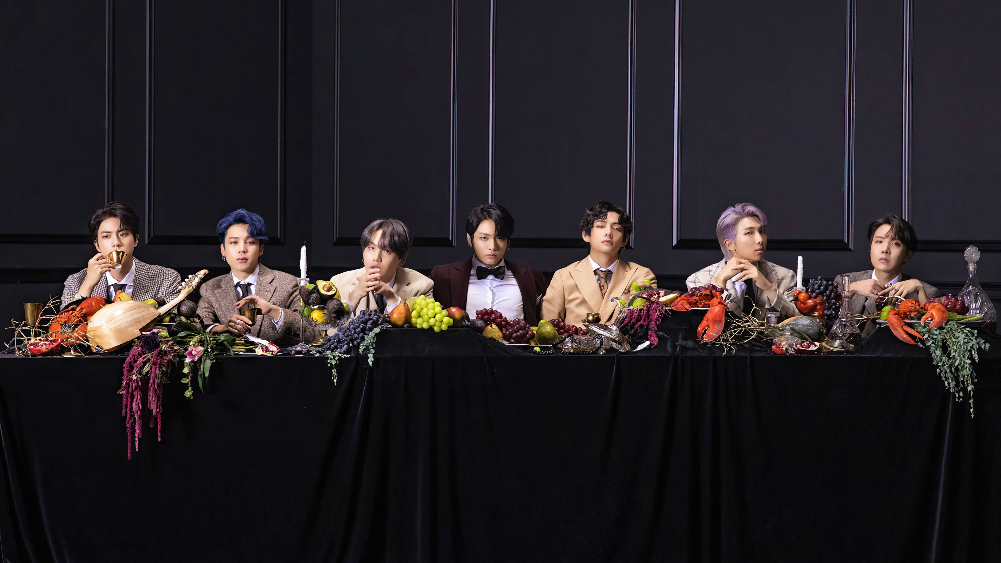 خلفية كمبيوتر محمول رائعة لفرقة BTS من إصدار MOTS 7 خلفية