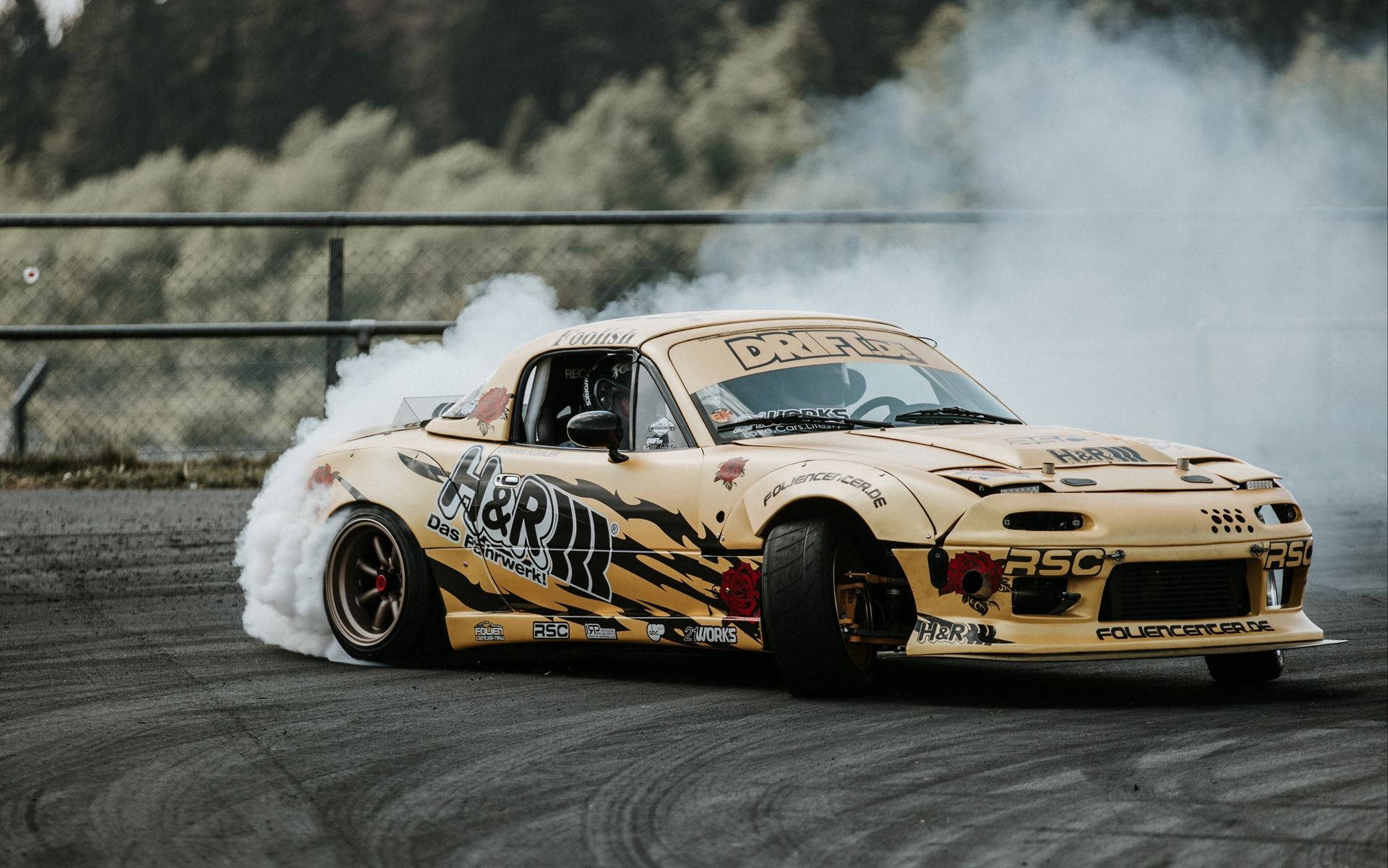 سيارة مازدا RX-7 للانجراف خلفية
