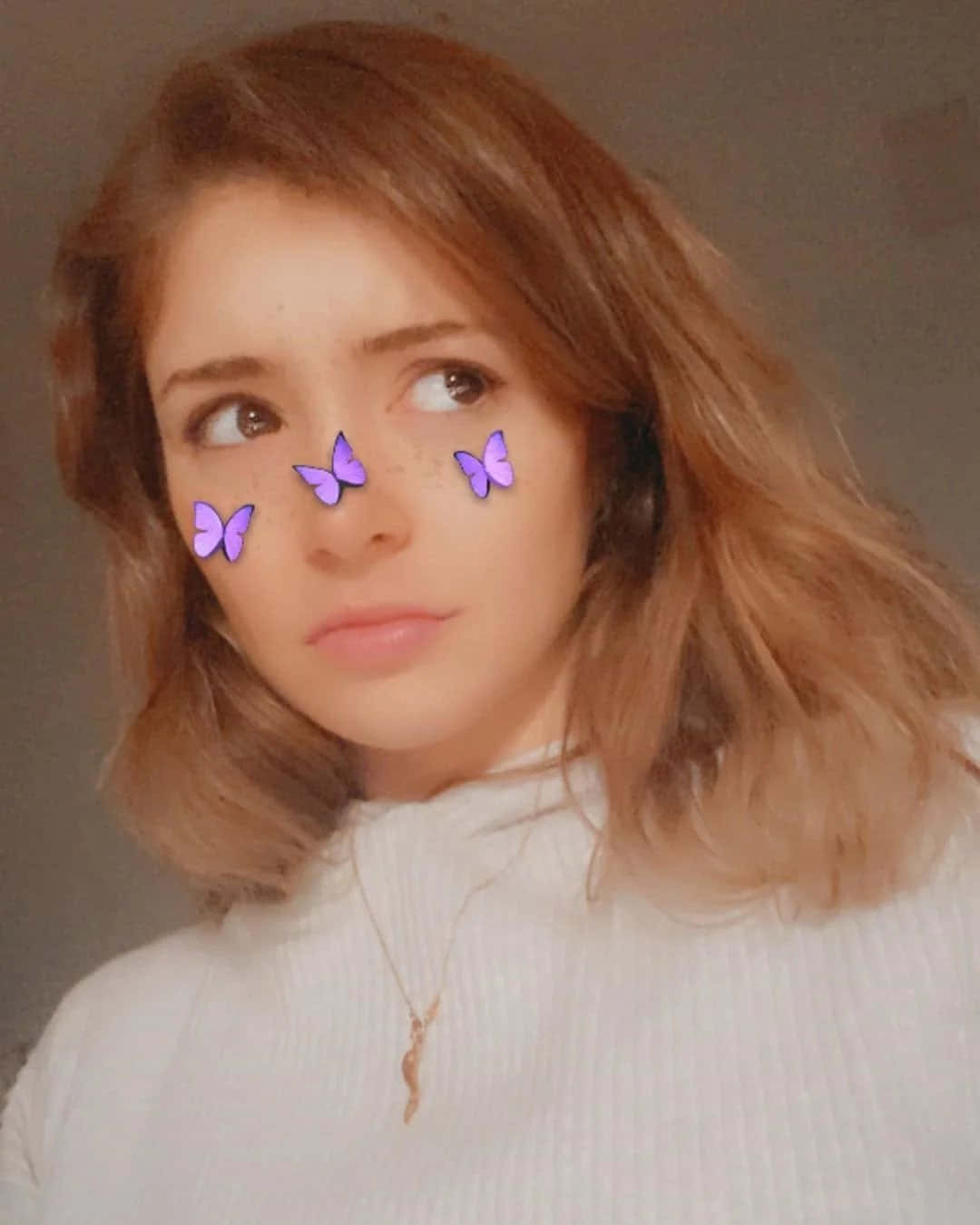 صورة فلاتر سناب شات الفراشة خلفية