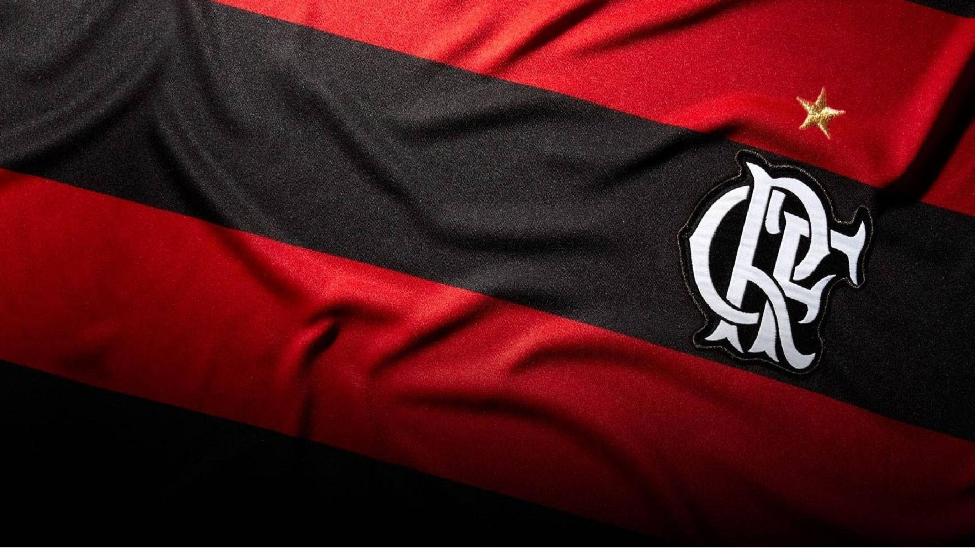 فخر نادي فلامنغو - علم مجعد يعبر عن الشغف خلفية