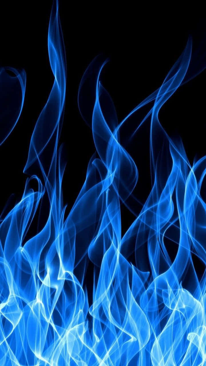 نار زرقاء جمالية على خلفية سوداء خلفية