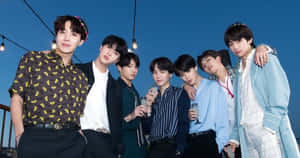 صور BTS — صورة جماعية لفرقة bts متحركة خلفية