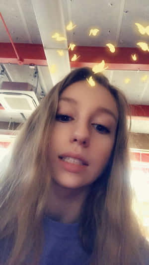 صور سناب شات — فتاة جمالية خلفية