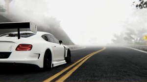 سيارة بيضاء من Project Cars 2